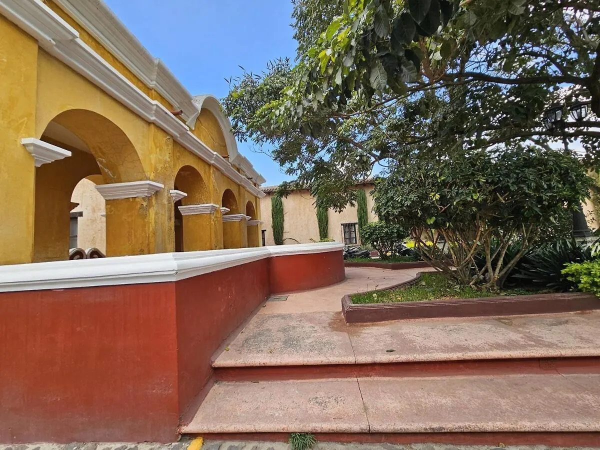 Villa Art Deco Loft - Petfriendly - 5 Min To Antigua Ctr Guatemala